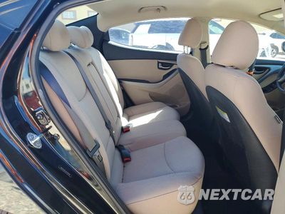 Zdjęcie 10 z 12 samochodu: 2016 HYUNDAI ELANTRA SE VIN:5NPDH4AE3GH796638 - miniatura