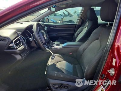 Zdjęcie 7 z 12 samochodu: 2019 TOYOTA CAMRY LE VIN:4T1B11HK3KU265696 - miniatura