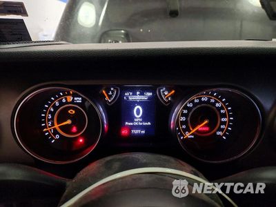Zdjęcie 9 z 13 samochodu: 2018 JEEP WRANGLER UNLIMITED SPORT VIN:1C4HJXDG5JW127907 - miniatura