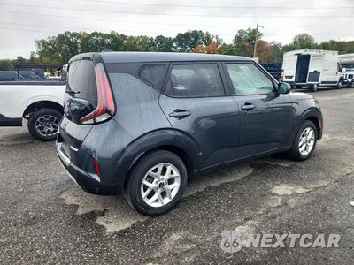 Trzecie zdjęcie samochodu z tyłu: 2025 KIA SOUL LX VIN:KNDJ23AU0S7257168 - miniatura