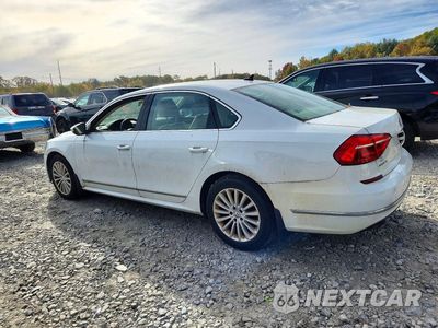 Drugie zdjęcie samochodu z przodu: 2016 VOLKSWAGEN PASSAT SE VIN:1VWBT7A34GC010120 - miniatura