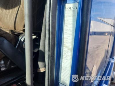 Zdjęcie 12 z 13 samochodu: 2018 VOLVO VNL SEMI TRUCK VIN:4V4NC9EH1JN886273 - miniatura