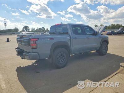Trzecie zdjęcie samochodu z tyłu: 2026 NISSAN FRONTIER PRO-4X VIN:1N6ED1EK5TN662171 - miniatura