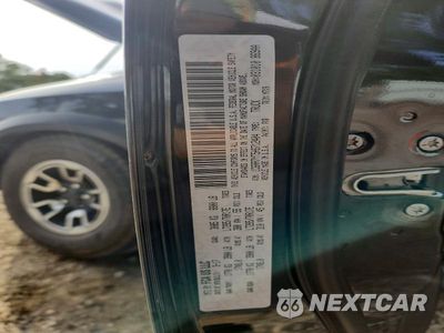 Zdjęcie 12 z 12 samochodu: 2017 RAM 1500 REBEL VIN:1C6RR7YT5HS712404 - miniatura