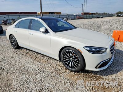 Czwarte zdjęcie samochodu z boku: 2023 MERCEDES-BENZ S 500 4MATIC VIN:W1K6G6DB7PA207273 - miniatura