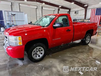 2010 CHEVROLET SILVERADO C1500 1GCPCPEX4AZ165549 - główne zdjęcie licytacji z USA - miniatura