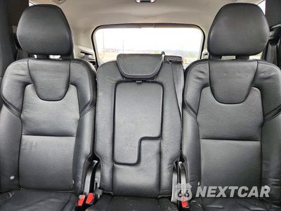 Zdjęcie 10 z 14 samochodu: 2019 VOLVO XC90 T6 MOMENTUM VIN:YV4A22PK8K1494300 - miniatura