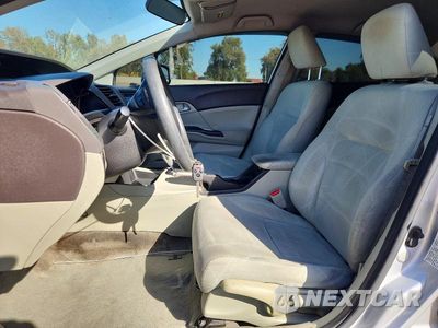 Zdjęcie 7 z 12 samochodu: 2012 HONDA CIVIC NATURAL GAS VIN:19XFB5F51CE002078 - miniatura