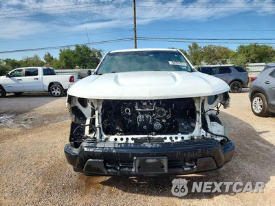 Piąte zdjęcie samochodu w środku: 2022 CHEVROLET SILVERADO K1500 VIN:3GCPDAEK3NG540836 - miniatura
