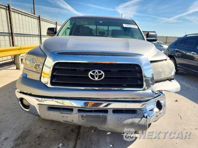 Piąte zdjęcie samochodu w środku: 2008 TOYOTA TUNDRA SR5 VIN:5TFRV541X8X064221 - miniatura