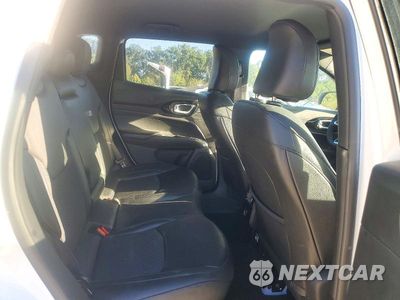 Zdjęcie 11 z 13 samochodu: 2025 JEEP COMPASS LATITUDE VIN:3C4NJDBN3ST529239 - miniatura