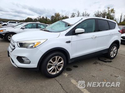 2019 FORD ESCAPE SE 1FMCU9GD9KUB91438 - główne zdjęcie licytacji z USA - miniatura