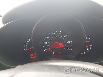 Zdjęcie 9 z 12 samochodu: 2017 KIA SOUL + VIN:KNDJP3A51H7437424 - miniatura