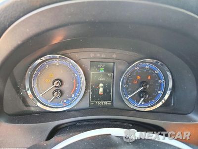 Zdjęcie 9 z 12 samochodu: 2017 TOYOTA COROLLA SE VIN:5YFBURHE4HP596958 - miniatura