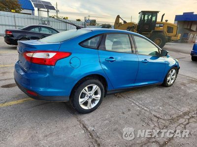 Trzecie zdjęcie samochodu z tyłu: 2013 FORD FOCUS SE VIN:1FADP3F24DL119459 - miniatura