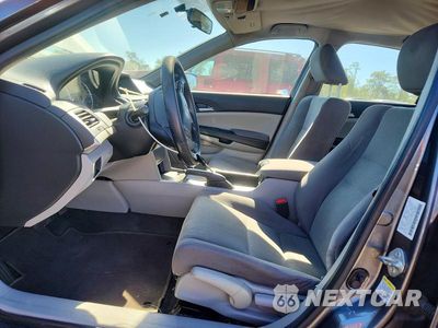 Zdjęcie 7 z 13 samochodu: 2011 HONDA ACCORD LX VIN:1HGCP2F35BA101474 - miniatura