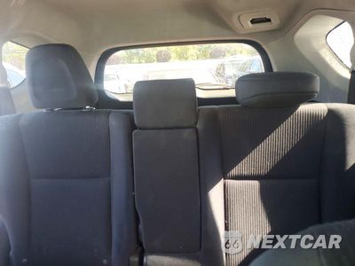 Zdjęcie 10 z 13 samochodu: 2018 TOYOTA RAV4 LE VIN:JTMBFREV0JJ229855 - miniatura