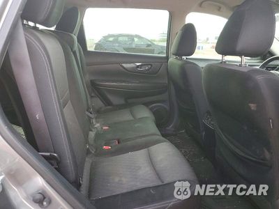 Zdjęcie 11 z 14 samochodu: 2018 NISSAN ROGUE S VIN:JN8AT2MT2JW460257 - miniatura