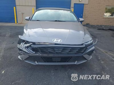 Piąte zdjęcie samochodu w środku: 2025 HYUNDAI ELANTRA SEL VIN:KMHLS4DG8SU934176 - miniatura