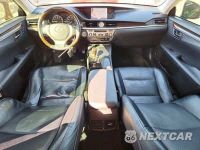 Zdjęcie 8 z 13 samochodu: 2013 LEXUS ES 350 VIN:JTHBK1GG5D2077189 - miniatura