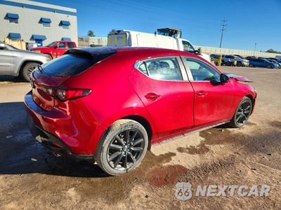 Trzecie zdjęcie samochodu z tyłu: 2026 MAZDA 3 SELECT SPORT VIN:JM1BPAKL7T1853057 - miniatura
