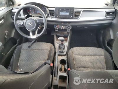 Zdjęcie 8 z 12 samochodu: 2018 KIA RIO LX VIN:3KPA24AB1JE046788 - miniatura