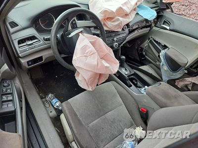 Zdjęcie 8 z 12 samochodu: 2009 HONDA ACCORD LX VIN:1HGCP26329A168561 - miniatura