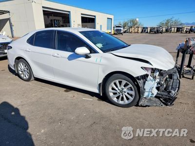 Czwarte zdjęcie samochodu z boku: 2023 TOYOTA CAMRY LE VIN:4T1C11AK7PU136382 - miniatura