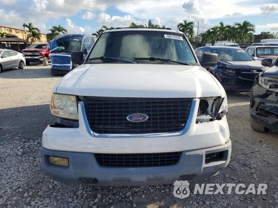 Piąte zdjęcie samochodu w środku: 2003 FORD EXPEDITION XLT VIN:1FMRU15W13LB15249 - miniatura