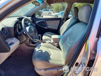 Zdjęcie 7 z 14 samochodu: 2011 TOYOTA RAV4 BASE VIN:JTMZF4DV9B5033006 - miniatura