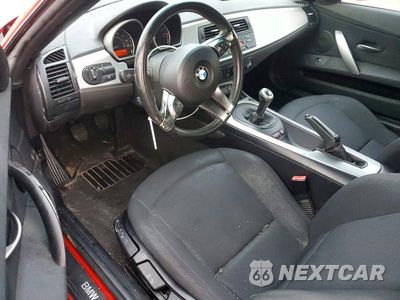 Zdjęcie 8 z 12 samochodu: 2007 BMW Z4 3.0 VIN:4USBU33527LW60677 - miniatura