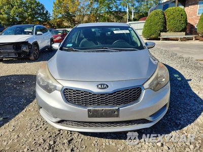 Piąte zdjęcie samochodu w środku: 2014 KIA FORTE LX VIN:KNAFX4A60E5217720 - miniatura