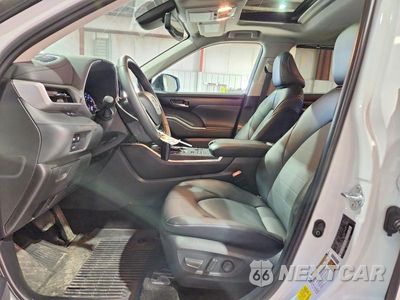 Zdjęcie 7 z 14 samochodu: 2025 TOYOTA HIGHLANDER XLE VIN:5TDKDRBH4SS586870 - miniatura
