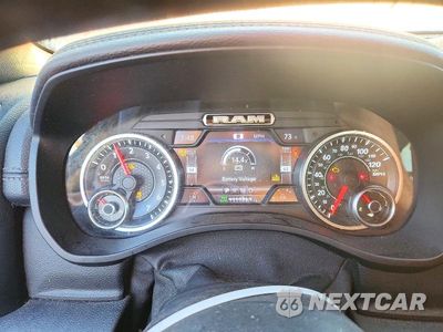 Zdjęcie 9 z 13 samochodu: 2019 RAM 1500 LARAMIE VIN:1C6SRFJT9KN627626 - miniatura