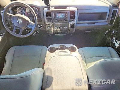 Zdjęcie 8 z 12 samochodu: 2019 RAM 1500 CLASSIC TRADESMAN VIN:1C6RR7FT1KS546778 - miniatura