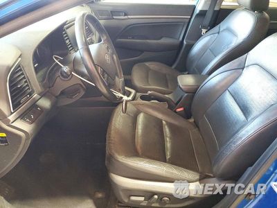 Zdjęcie 7 z 12 samochodu: 2017 HYUNDAI ELANTRA LIMITED VIN:5NPD84LF9HH115924 - miniatura