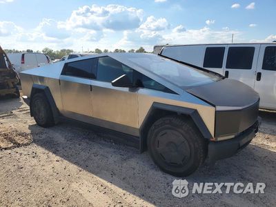 Czwarte zdjęcie samochodu z boku: 2025 TESLA CYBERTRUCK VIN:7G2CEHED4SA059317 - miniatura