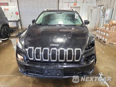 Piąte zdjęcie samochodu w środku: 2016 JEEP CHEROKEE LATITUDE VIN:1C4PJMCBXGW117933 - miniatura