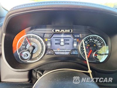 Zdjęcie 9 z 12 samochodu: 2019 RAM 1500 LARAMIE VIN:1C6SRFJT9KN763190 - miniatura