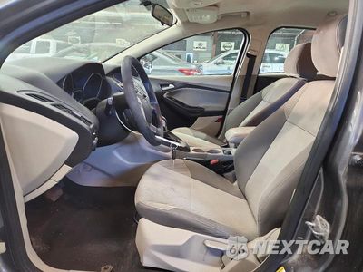 Zdjęcie 7 z 12 samochodu: 2014 FORD FOCUS SE VIN:1FADP3K22EL178386 - miniatura