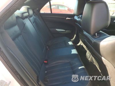 Zdjęcie 10 z 12 samochodu: 2016 CHRYSLER 300 S VIN:2C3CCAGG7GH112060 - miniatura