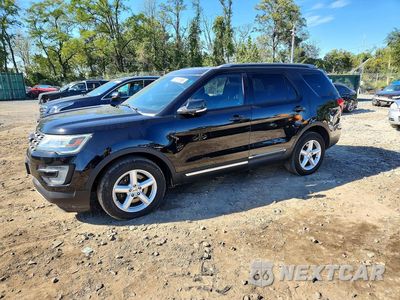 2017 FORD EXPLORER XLT 1FM5K8D81HGB13100 - główne zdjęcie licytacji z USA - miniatura