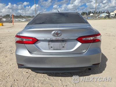 Zdjęcie 6 z 12 samochodu: 2019 TOYOTA CAMRY LE VIN:4T1B11HK7KU752643 - miniatura