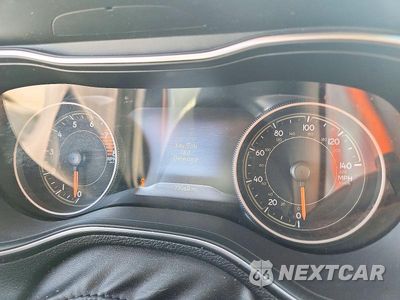 Zdjęcie 9 z 13 samochodu: 2019 JEEP CHEROKEE LIMITED VIN:1C4PJMDX7KD467471 - miniatura