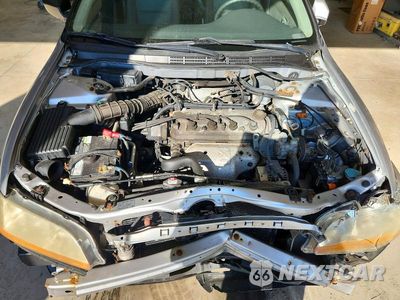 Zdjęcie 11 z 12 samochodu: 2002 HONDA ACCORD EX VIN:1HGCG56642A024365 - miniatura