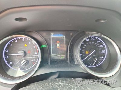 Zdjęcie 9 z 12 samochodu: 2018 TOYOTA CAMRY SE VIN:4T1B11HK0JU157759 - miniatura