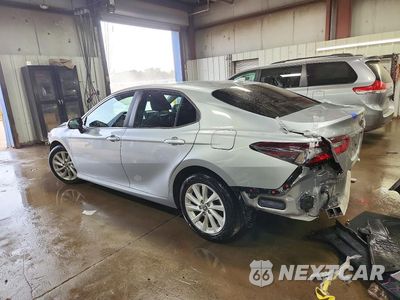 Drugie zdjęcie samochodu z przodu: 2023 TOYOTA CAMRY LE VIN:4T1R11AK0PU810964 - miniatura