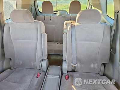 Zdjęcie 10 z 14 samochodu: 2008 TOYOTA HIGHLANDER BASE VIN:JTEDS41A582066498 - miniatura