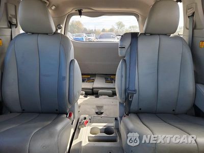 Zdjęcie 10 z 13 samochodu: 2012 TOYOTA SIENNA XLE 8-PASSENGER VIN:5TDYK3DC7CS268032 - miniatura