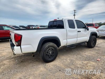 Trzecie zdjęcie samochodu z tyłu: 2019 TOYOTA TACOMA SR VIN:5TFRX5GN4KX161513 - miniatura